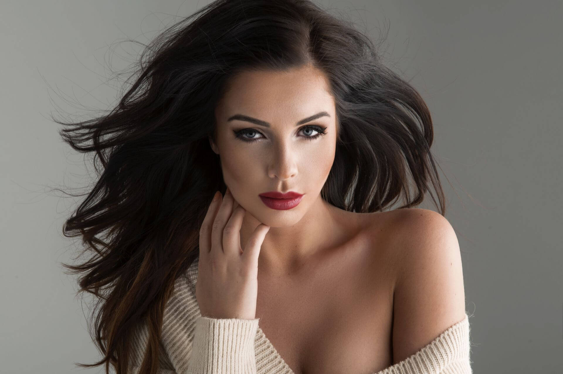 Tinute sexy – O cale sigura catre o aparitie seducatoare! imagine 26 Tinute sexy – O cale sigura catre o aparitie seducatoare! imagine 25